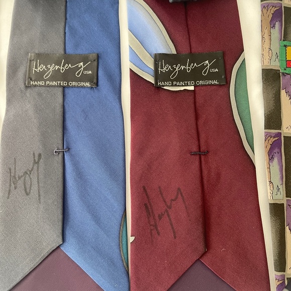 6 Art Collection Ties - Picture 3 of 3